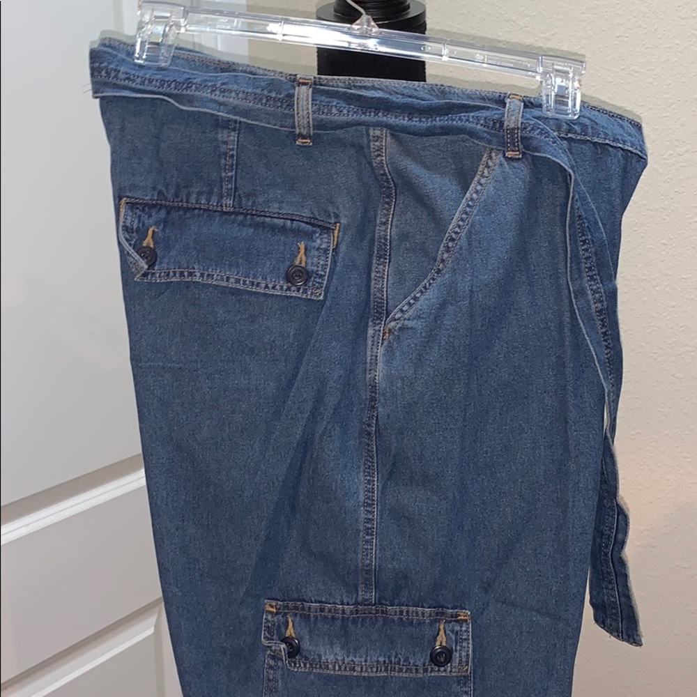Jeans - Picture 2 of 7